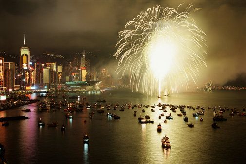 fuochi d'artificio come illuminazione da progettare