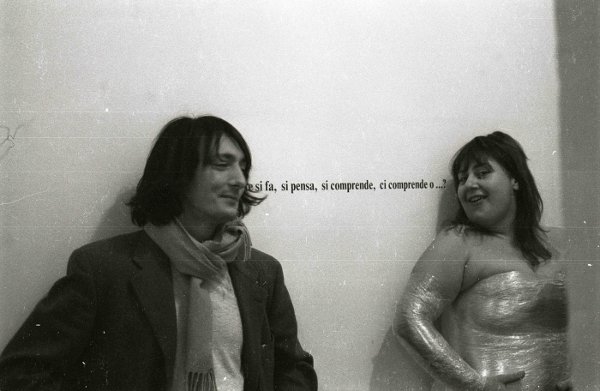 domopak e la prima galleria d'arte al mondo concepita come opera -  Milano 1995